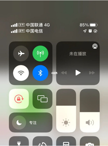 建阳苹果手机维修分享iPhone双卡信号解决办法 
